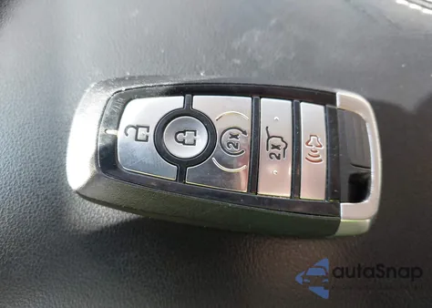 2021 Ford Explorer Xlt z USA, uszkodzony, nr VIN 1FMSK7DH9MGC11606